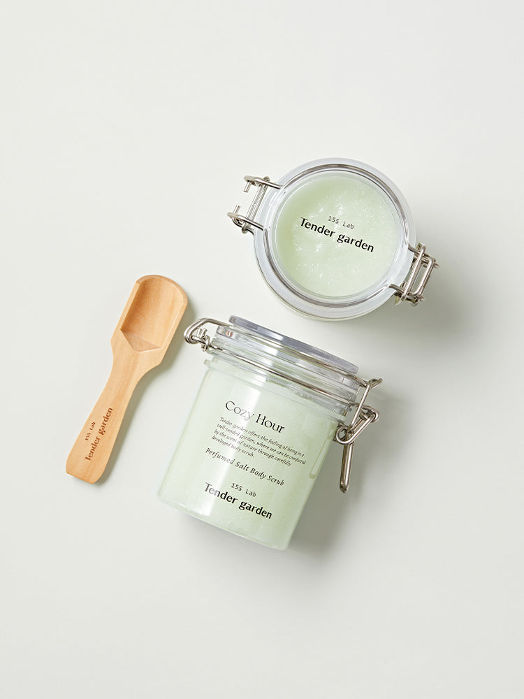 TENDER GARDEN - Cozy Hour Perfumed Salt Body Scrub